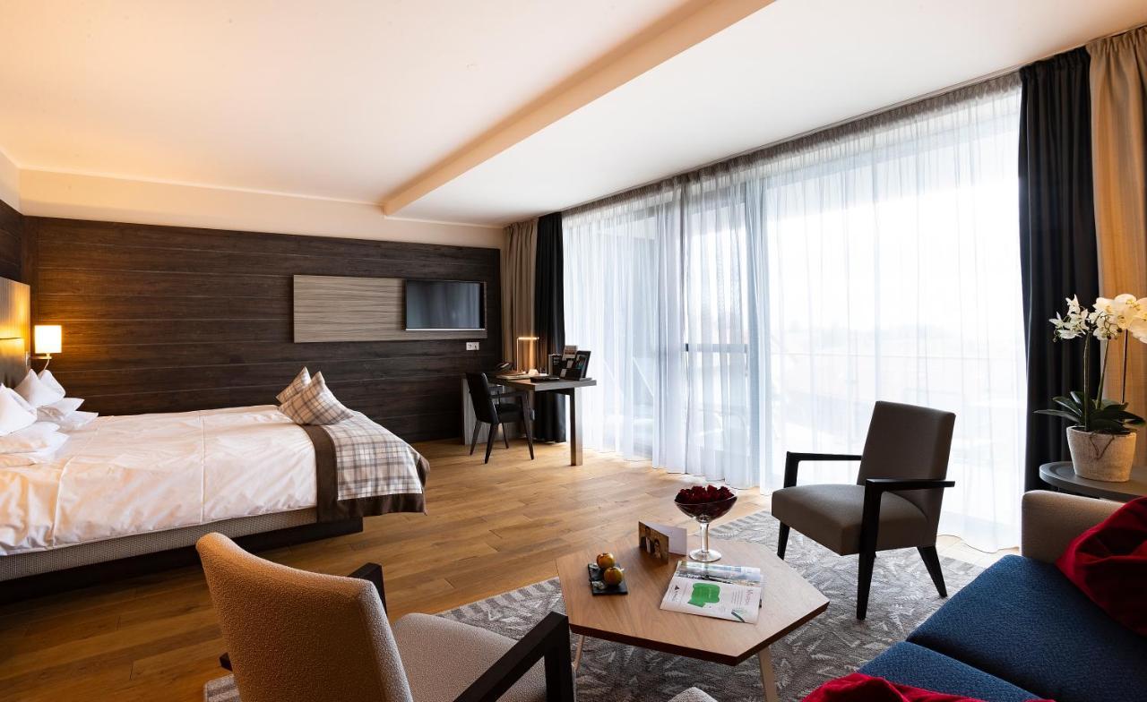 Bio- Und Wellnesshotel Alpenblick Hotel 4*