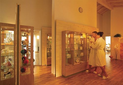 Bio- Und Wellnesshotel Alpenblick Hotel 4*